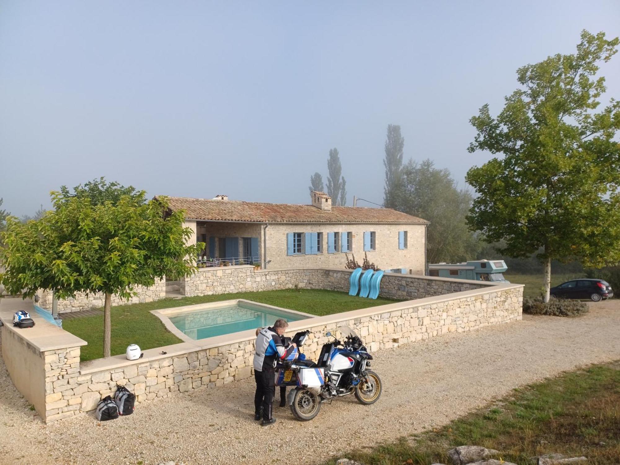 La Fond De Miere Bed & Breakfast Lachau Exterior photo